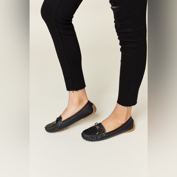 Forever Link Slip On Bow Flats Loafers - Picture 3 of 7